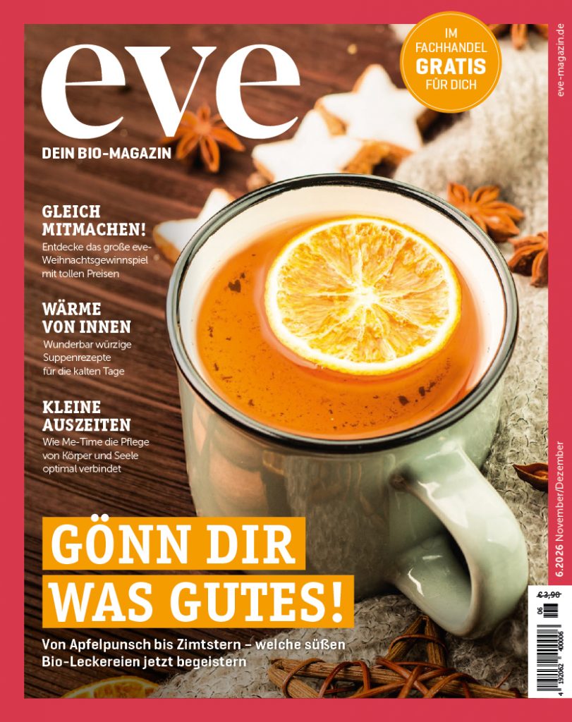 eve Bio-Magazin Titel mit Orangenpunsch und Zimtsternen
